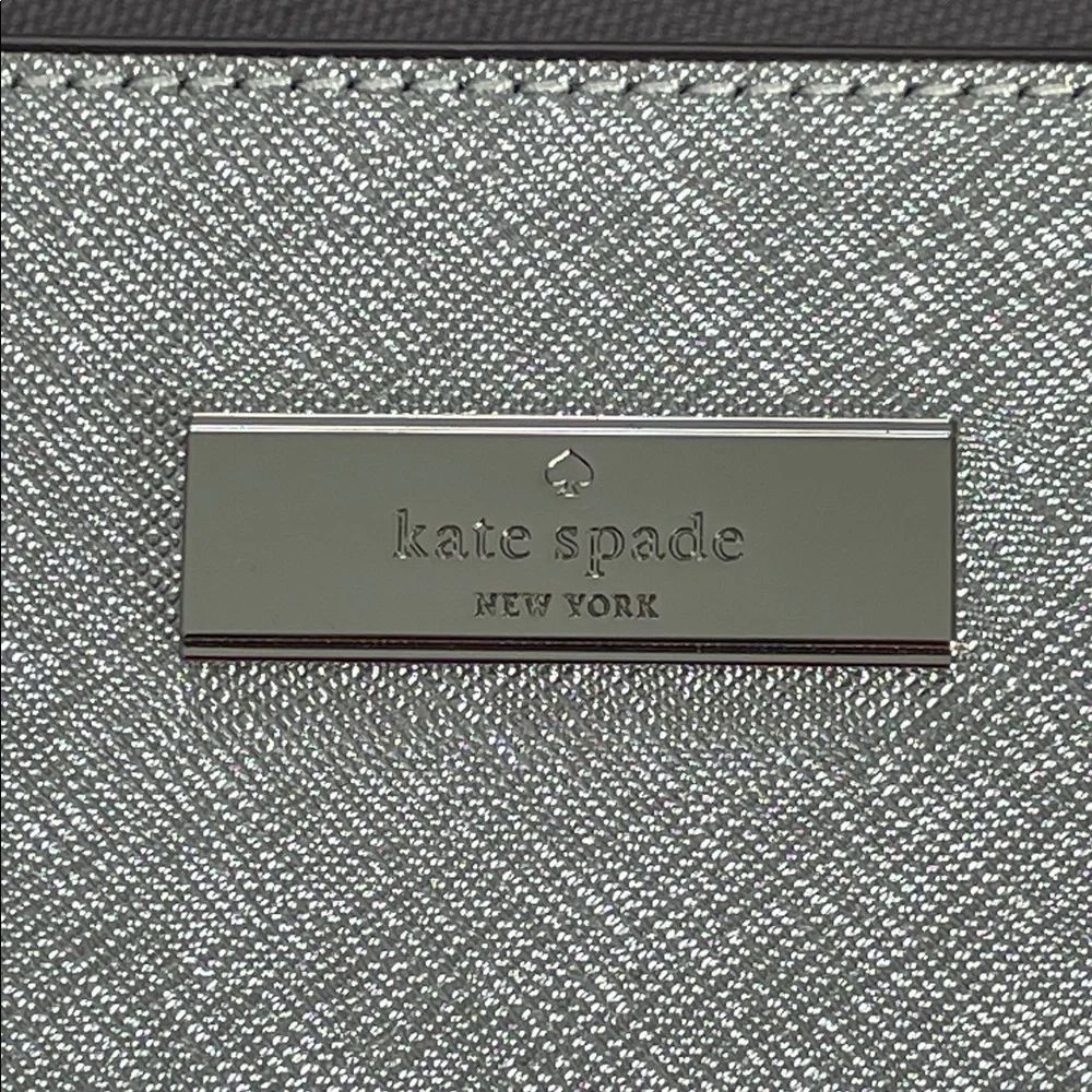 Kate Spade Kenzie Silver Metallic Purse & Wallet - Picture 3 of 16